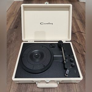 Crosley record player
